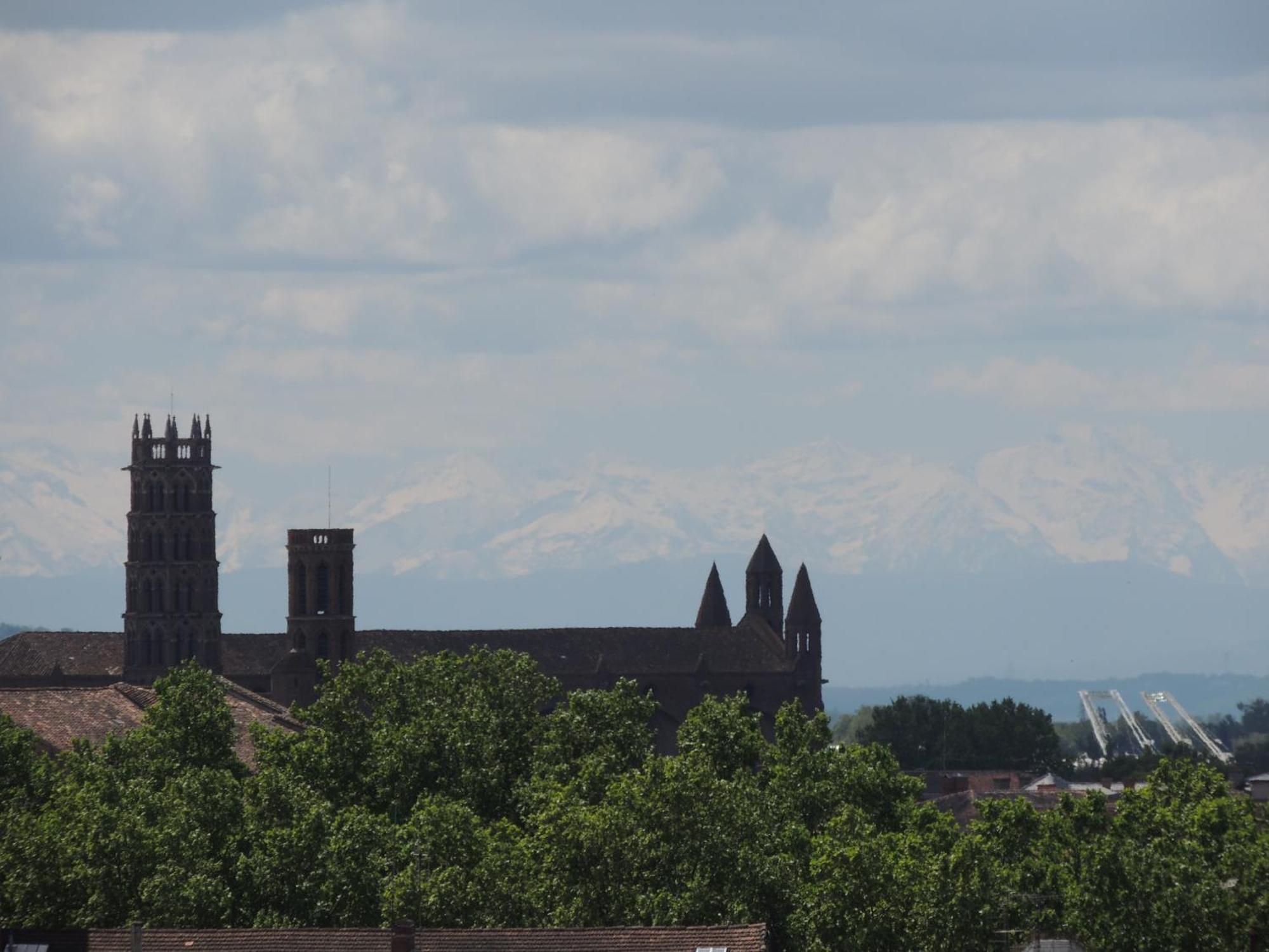 Le Panoramique Toulouse Exterior foto
