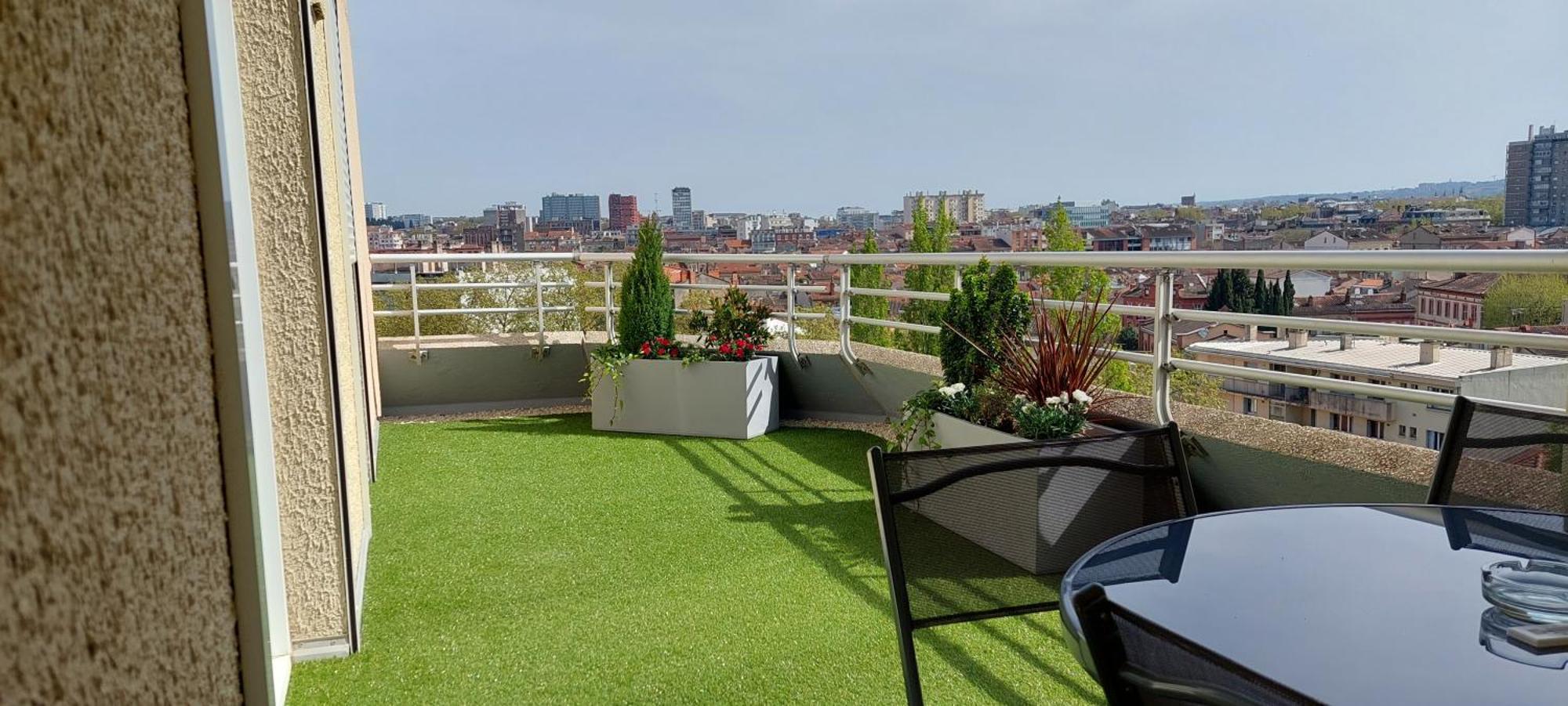 Le Panoramique Toulouse Exterior foto